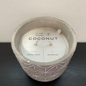 DW Home Outdoor Candle 31oz Coconut Large Citronella 2 Wick Clay Pot Hand Poured